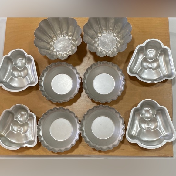Vintage molds 10 total ANGELS cupcake 🧁jello Wear Ever